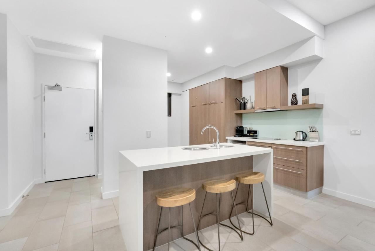 Elysium Private Apartments Triton By The Sea Palm Cove Exterior photo