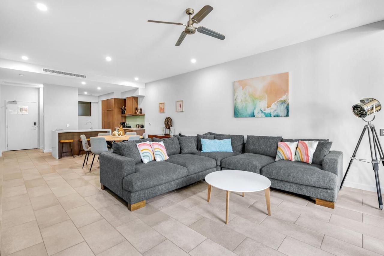 Elysium Private Apartments Triton By The Sea Palm Cove Exterior photo
