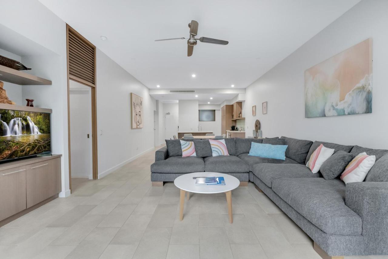 Elysium Private Apartments Triton By The Sea Palm Cove Exterior photo