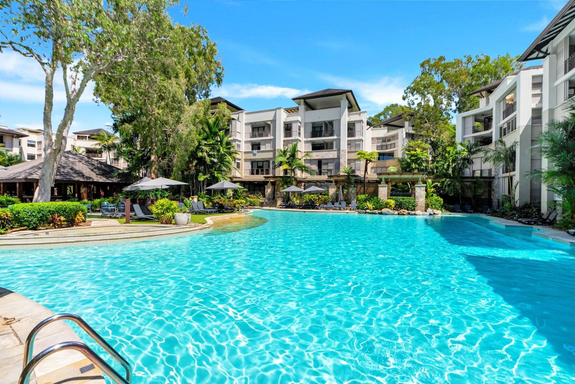 Elysium Private Apartments Triton By The Sea Palm Cove Exterior photo